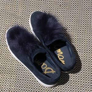 SAM EDELMAN "LEYA" GUC faux fur pom pom sneakers
